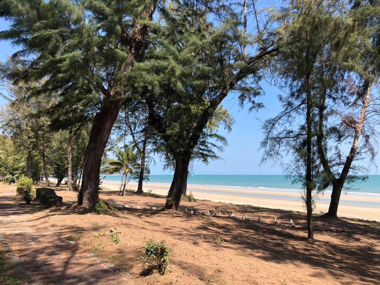 Seapine Beach Golf And Resort Hua Hin Ban Khao Takiap Zewnętrze zdjęcie