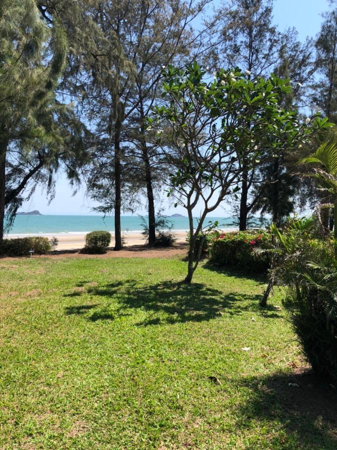 Seapine Beach Golf And Resort Hua Hin Ban Khao Takiap Zewnętrze zdjęcie